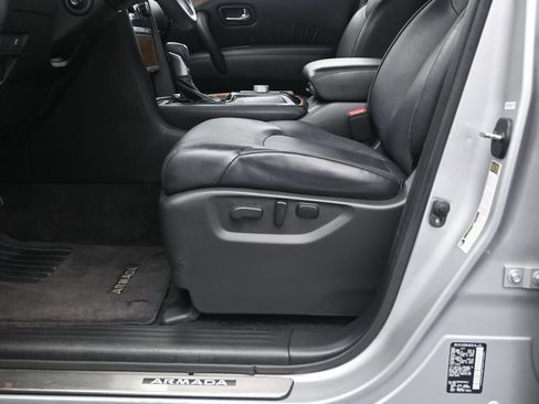 Used 2021 Nissan Armada SL w/ Captain's Chairs Package AWD/4WD image 23