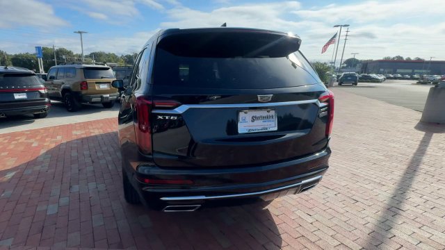 Used 2024 Cadillac XT6 Luxury FWD image 9