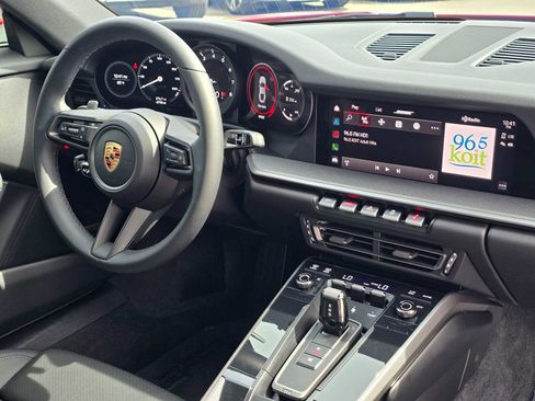 Used 2024 Porsche 911 Carrera image 11