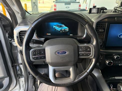 Used 2022 Ford F150 Lariat AWD/4WD image 12