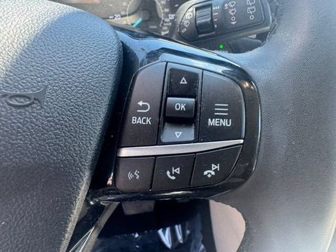 Used 2022 Ford Escape SE w/ Cold Weather Package AWD/4WD image 21