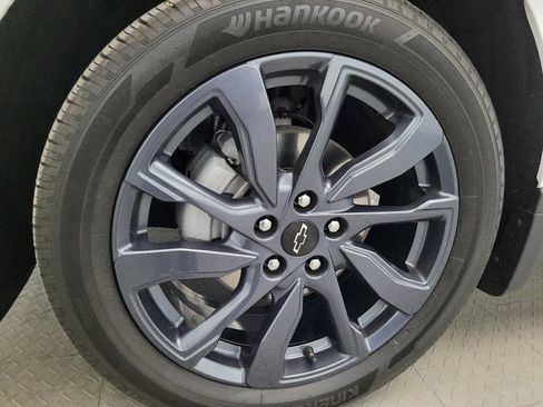 Used 2024 Chevrolet Equinox RS w/ LPO, Floor Liner Package FWD image 31