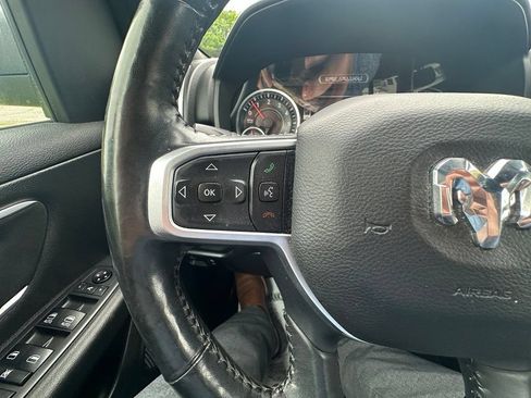 Used 2019 RAM 1500 Big Horn AWD/4WD image 17