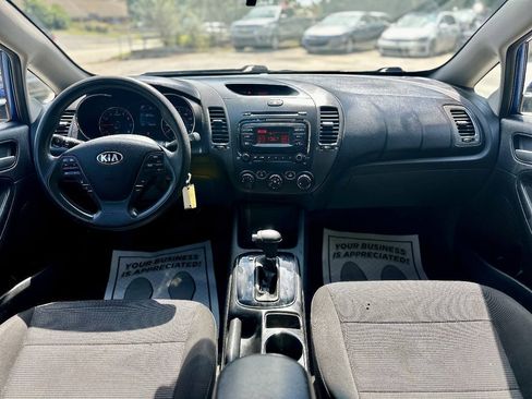 Used 2018 Kia Forte LX FWD image 21