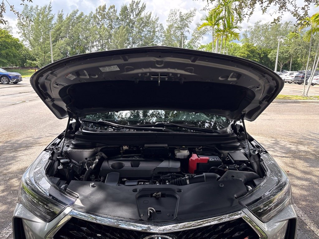 Used 2023 Acura RDX w/ Technology Package FWD image 11