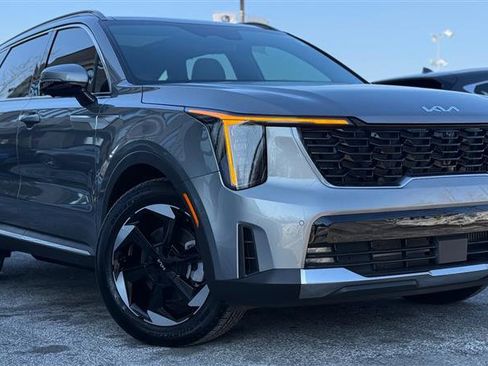 Used 2025 Kia Sorento SX Prestige image 7