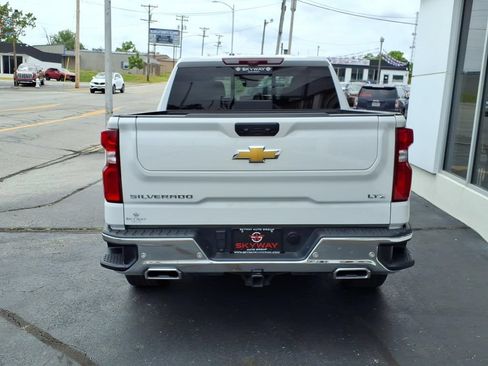 Used 2024 Chevrolet Silverado 1500 LTZ w/ Technology Package AWD/4WD image 5