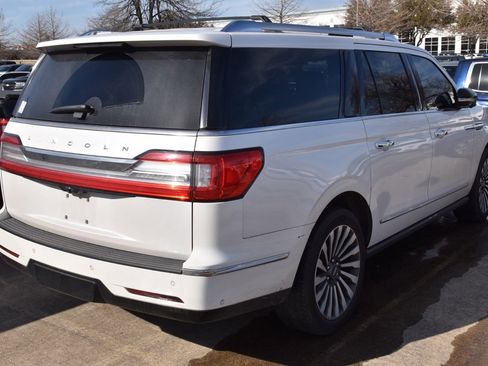 Used 2018 Lincoln Navigator L Reserve w/ Technology Package image 6