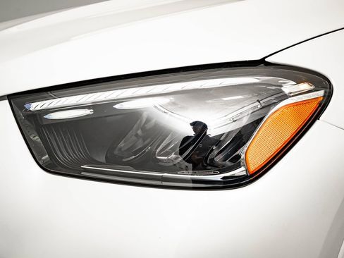 Used 2024 Mercedes-Benz GLE 350 4MATIC image 15