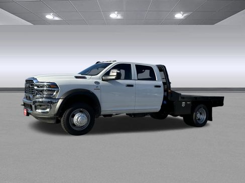 New 2026 RAM 4500 Tradesman w/ Chrome Appearance Group image 3