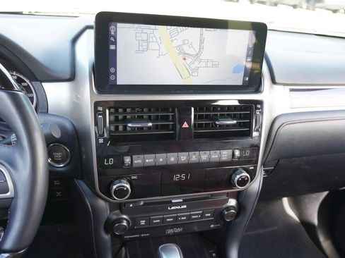 Certified 2022 Lexus GX 460 Premium w/ Accessory Package image 14