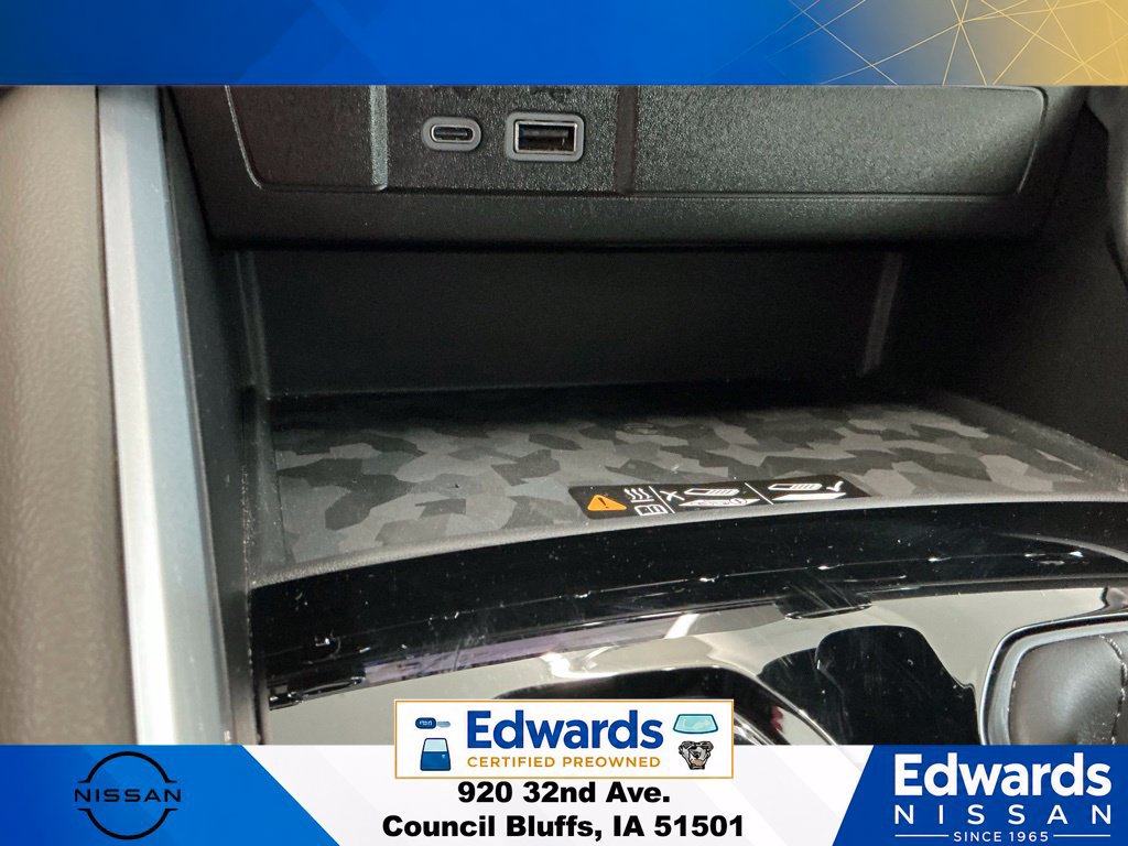 Used 2023 Chevrolet Colorado ZR2 w/ ZR2 Convenience Package III AWD/4WD image 31