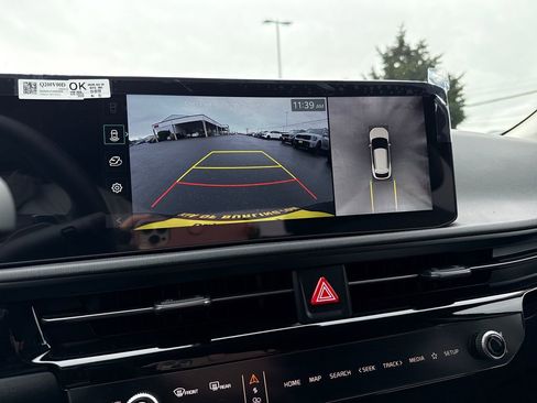 New 2025 Kia EV6 Light w/ Light LR Technology Package image 29