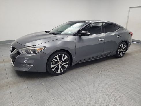Used 2017 Nissan Maxima Platinum image 2
