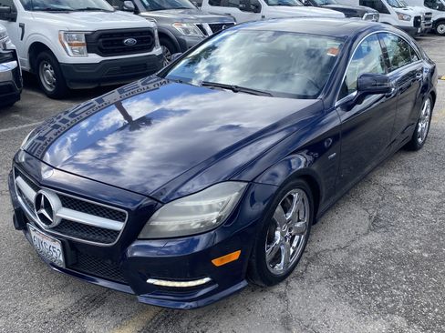 Used 2012 Mercedes-Benz CLS 550 image 2