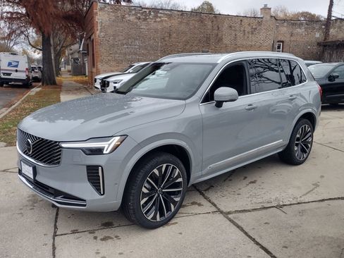 New 2026 Volvo XC90 B6 Ultra w/ Protection Package image 6