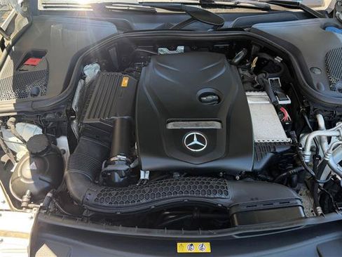 Used 2017 Mercedes-Benz E 300 image 8