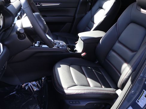 New 2025 MAZDA CX-5 Carbon Edition image 42