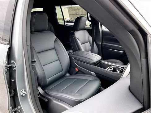 New 2026 Chevrolet Traverse LT w/ Driver Confidence Package image 31