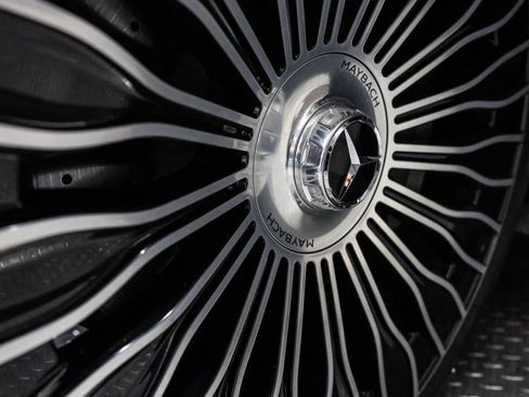 Used 2022 Mercedes-Benz Maybach S 580 4MATIC image 36