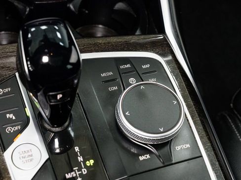 Used 2022 BMW 330i xDrive Sedan w/ Driving Assistance Package image 23