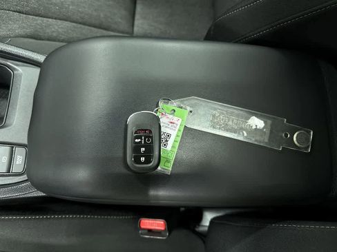 Used 2024 Honda Accord EX image 31