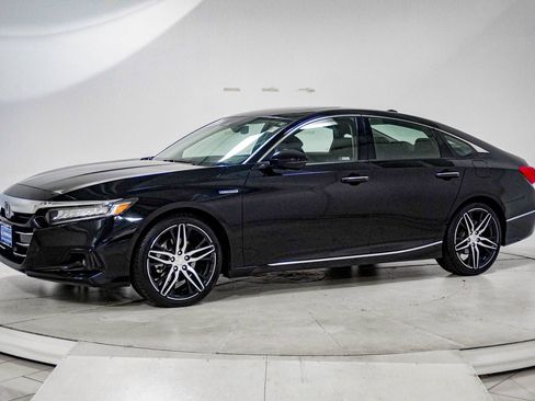 Used 2022 Honda Accord Touring image 4