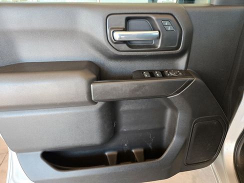 Used 2020 Chevrolet Silverado 2500 Custom w/ Custom Convenience Package image 26