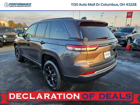 New 2026 Jeep Grand Cherokee Laredo image 5