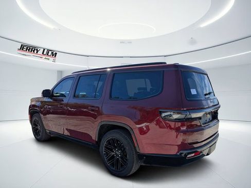 New 2026 Jeep Grand Wagoneer Limited AWD/4WD image 5