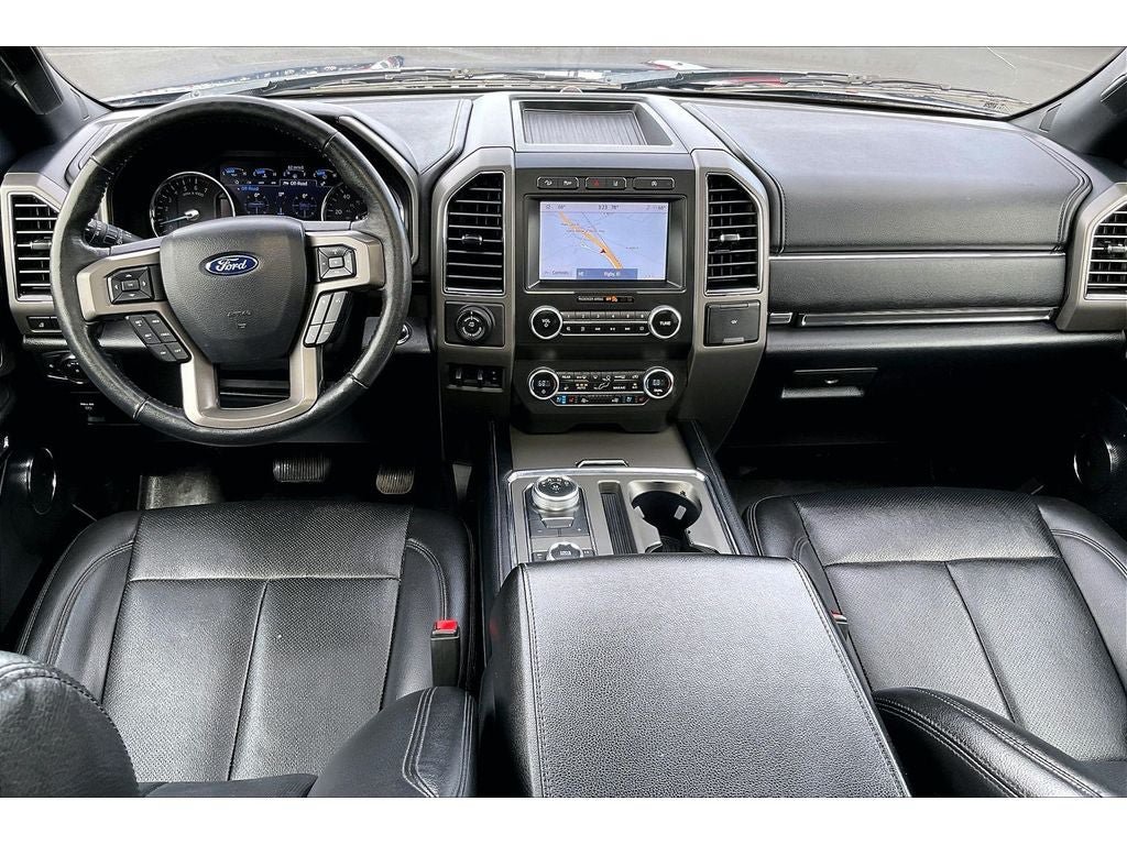 Used 2020 Ford Expedition Max XLT w/ Equipment Group 202A AWD/4WD image 17