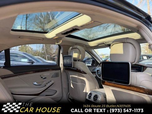 Used 2015 Mercedes-Benz S 550 4MATIC Sedan w/ Premium 1 Package image 21