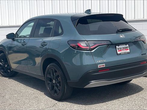 Used 2023 Honda HR-V Sport image 15