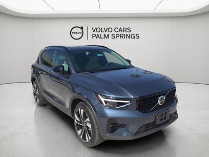New 2026 Volvo XC40 B5 Plus w/ Protection Package Premier