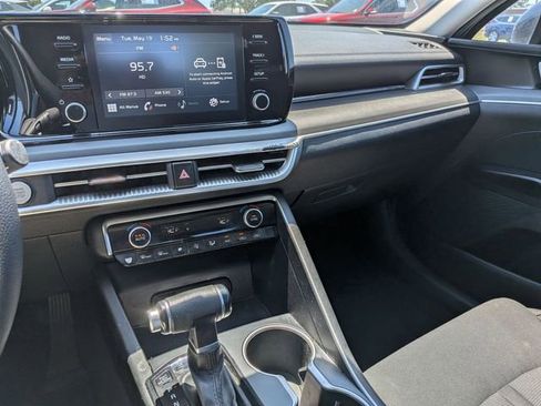 Used 2021 Kia K5 LXS FWD image 23
