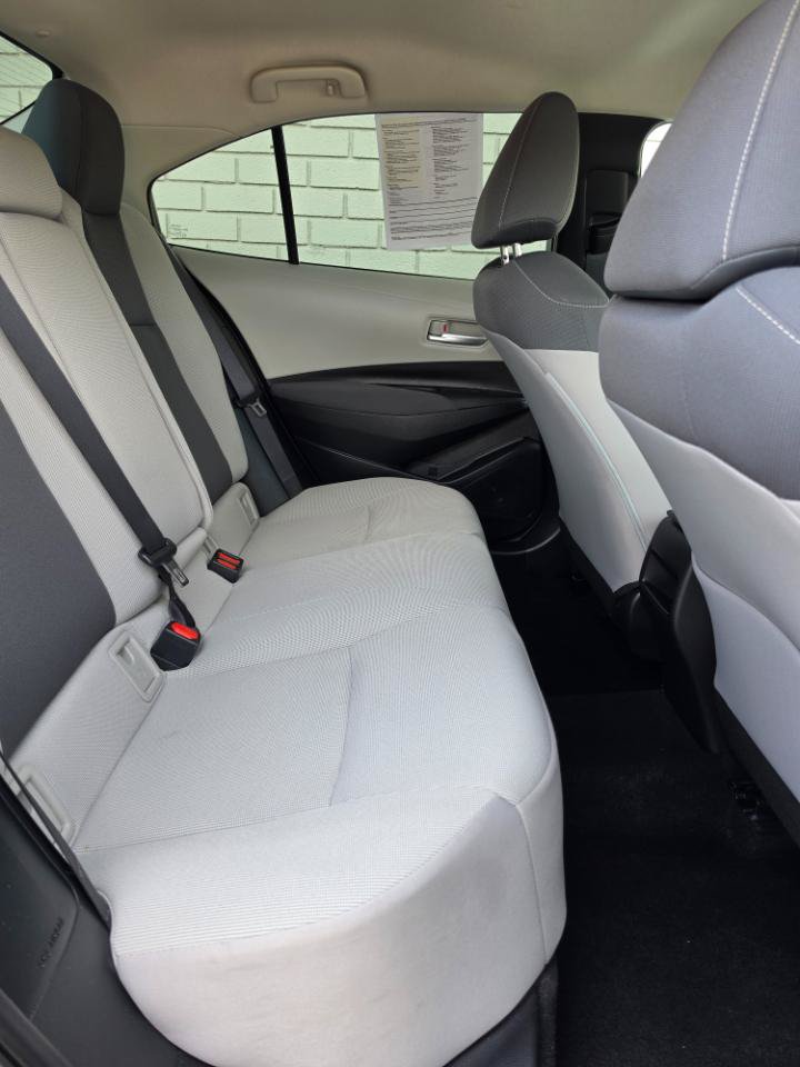Used 2021 Toyota Corolla LE FWD image 13