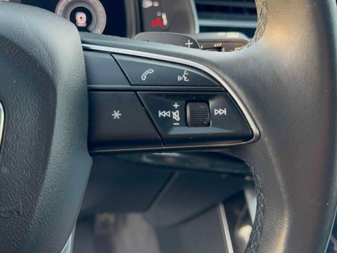 Used 2021 Audi Q7 3.0T Premium w/ Convenience Package image 16