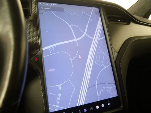 Used 2019 Tesla Model X Performance image 22