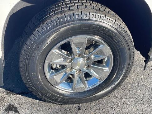 Used 2020 Chevrolet Silverado 1500 LT w/ All-Star Edition image 27