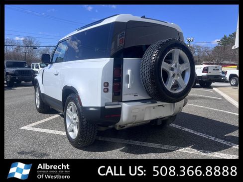 Used 2023 Land Rover Defender 90 SE AWD/4WD image 3