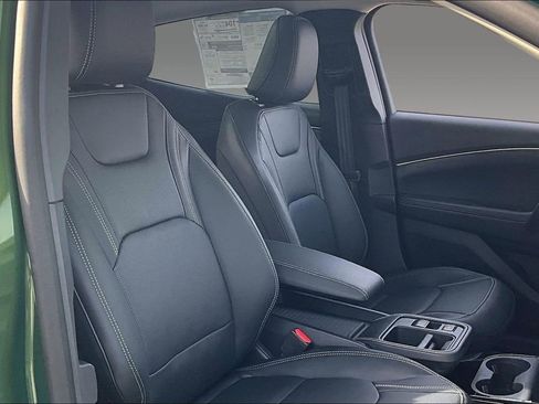 New 2026 Ford Mustang Mach-E Premium image 28