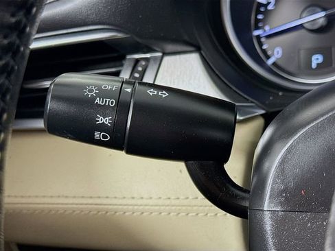 Used 2020 MAZDA MAZDA6 Touring image 15