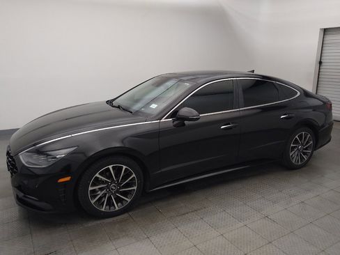 Used 2022 Hyundai Sonata Limited FWD image 2