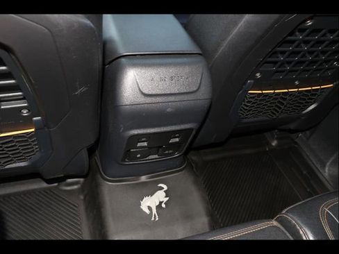 Used 2021 Ford Bronco Badlands image 14