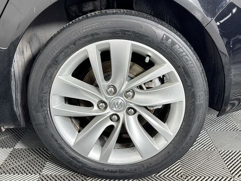 Used 2016 Buick Regal image 35