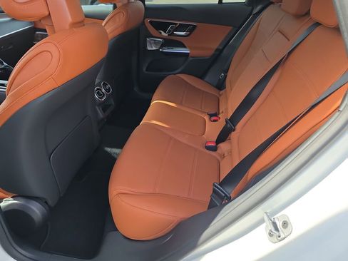 New 2026 Mercedes-Benz GLC 300 4MATIC image 10