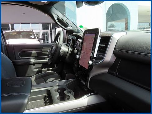 New 2026 RAM 2500 Laramie AWD/4WD image 8