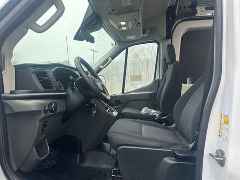 Certified 2024 Ford Transit 250 148 Medium Roof w/ Load Area Protection Package image 32