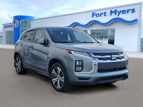 Used 2021 Mitsubishi Outlander Sport SE FWD image 1