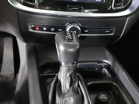 Used 2020 Volvo S60 T6 Momentum w/ Protection Package Premier AWD/4WD image 42